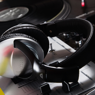 Noleggio service audio, luci e video
